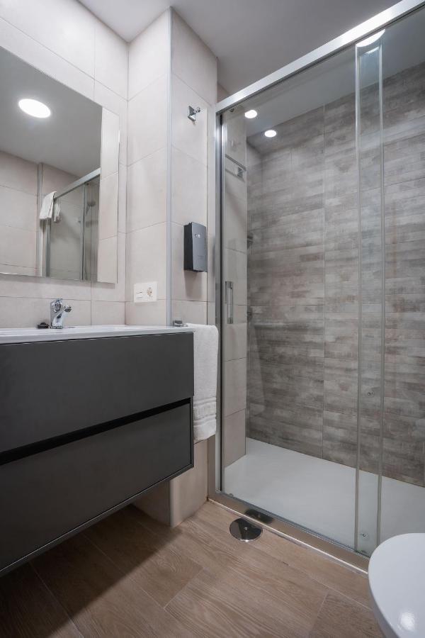 Qh Agua De Cartuja Apartment Granada Luaran gambar